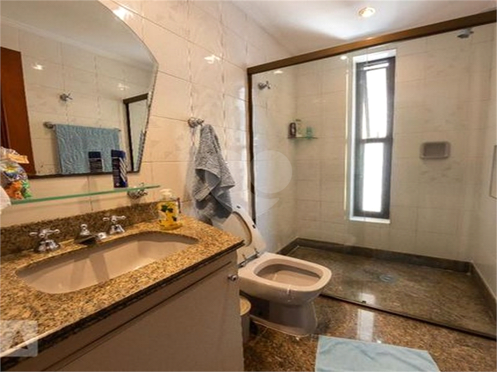 APARTAMENTO em SANTANA
