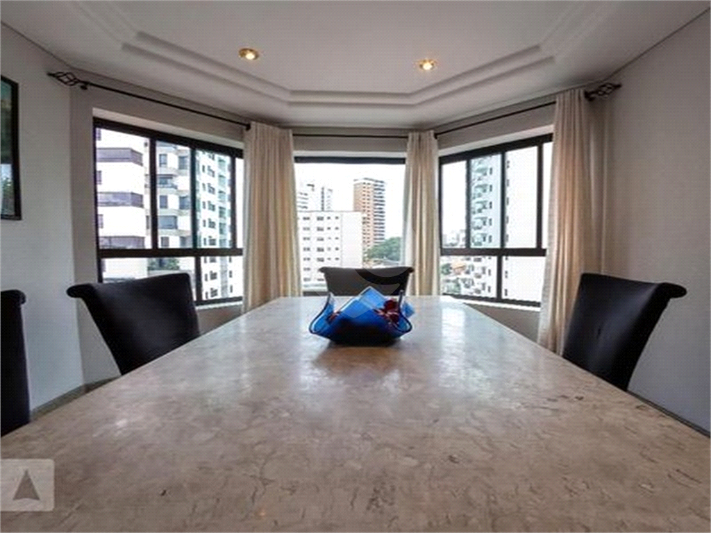 APARTAMENTO em SANTANA