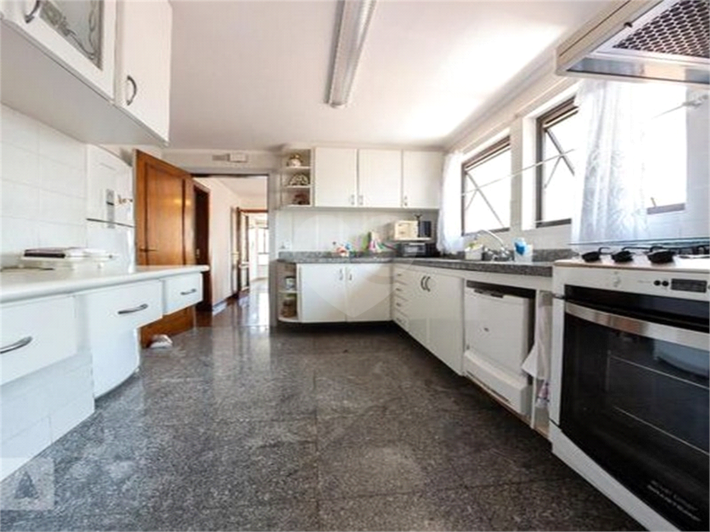 APARTAMENTO em SANTANA