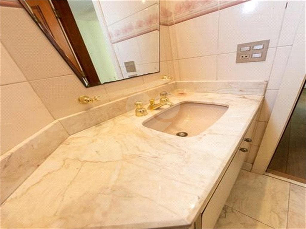 APARTAMENTO em SANTANA