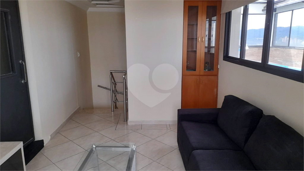 Cobertura à venda com 3 quartos, 250m² - Foto 4