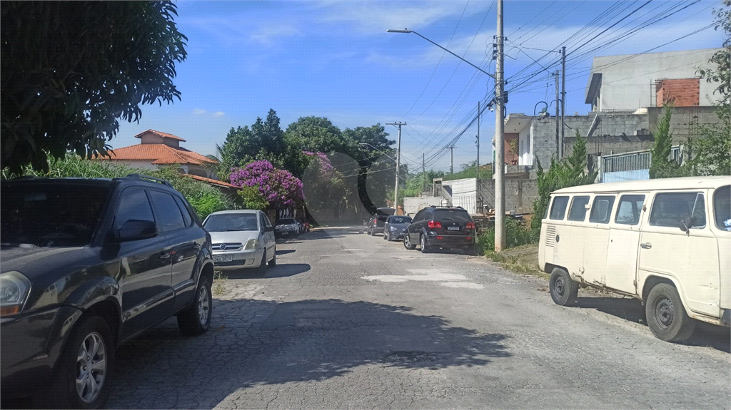 Terreno a venda no Condomínio Altos da Baronesa 