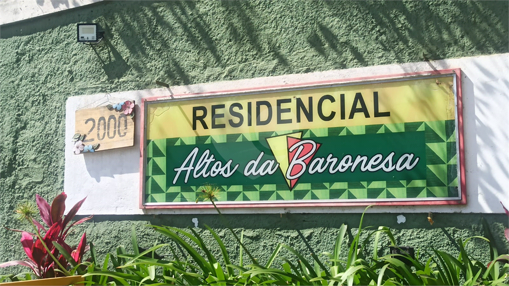 Terreno a venda no Condomínio Altos da Baronesa 