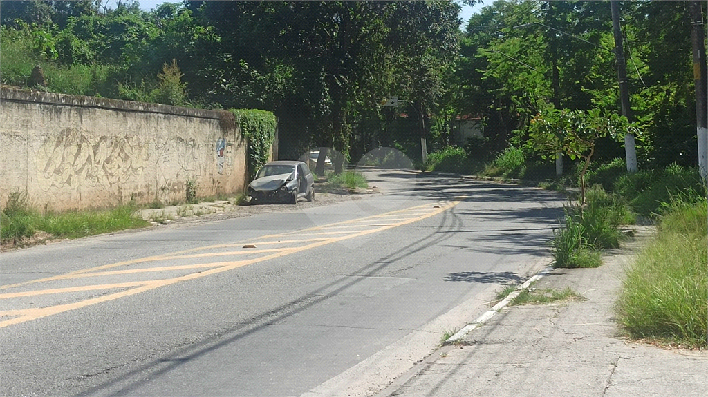 Terreno a venda no Condomínio Altos da Baronesa 