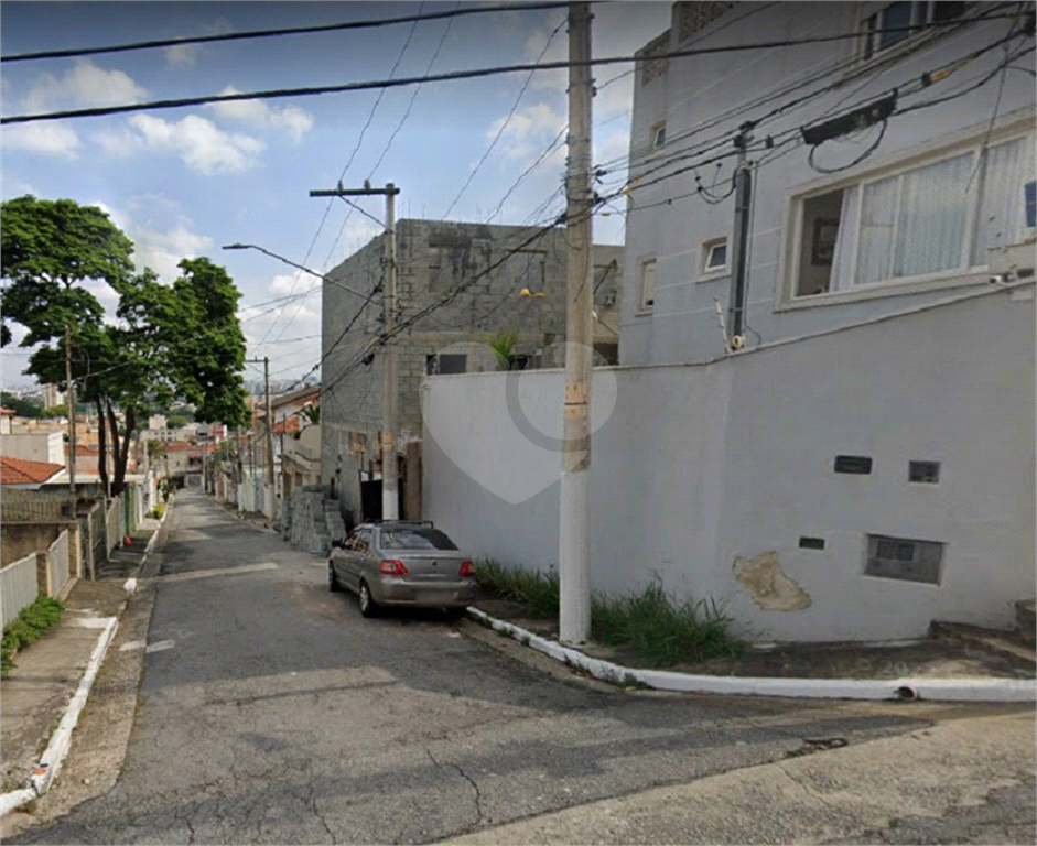 Condomínio fechado em Santana - 46,96m² com 2 quartos.