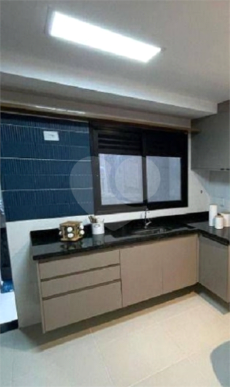 Condomínio fechado em Santana - 46,96m² com 2 quartos.