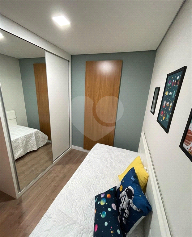 Condomínio fechado em Santana - 46,96m² com 2 quartos.