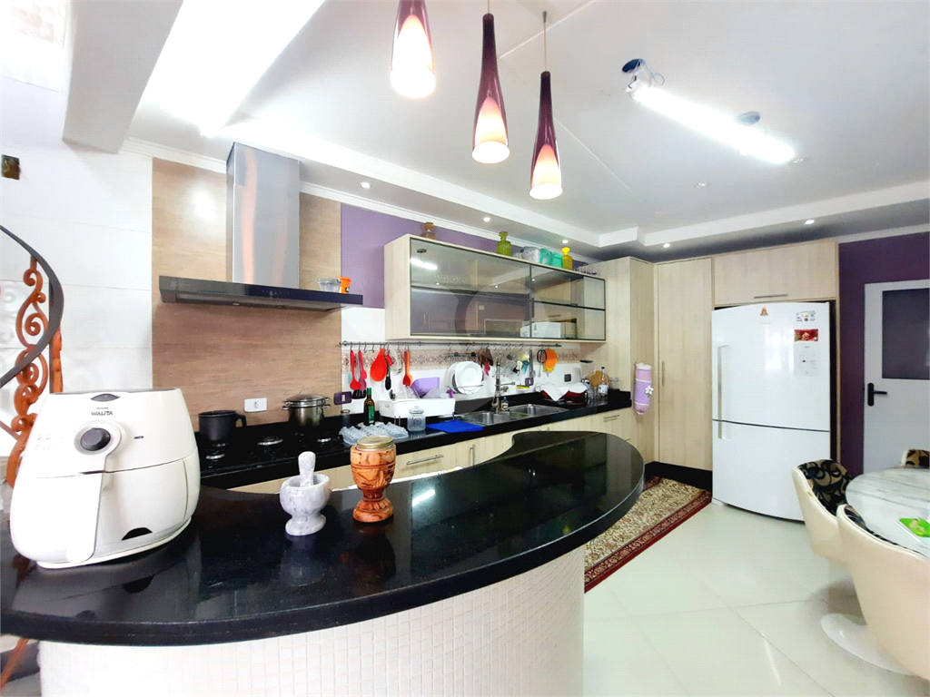 Sobrado, 3 quartos, 450 m² - Foto 1