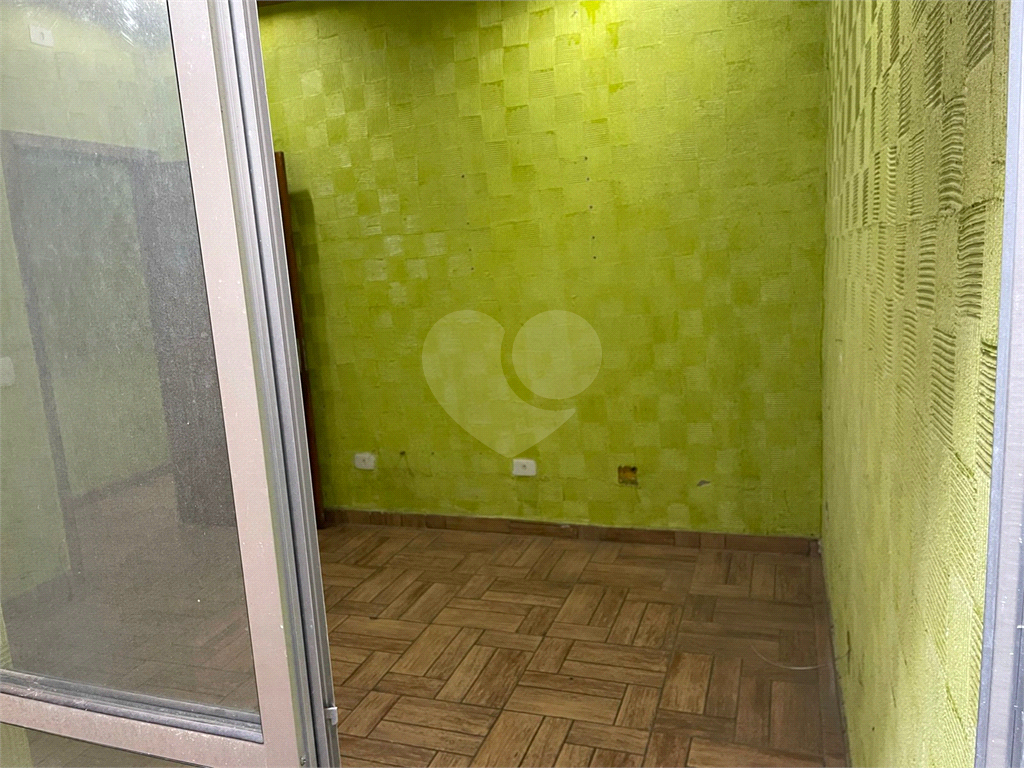 CASA TÉRREA em PINHEIROS