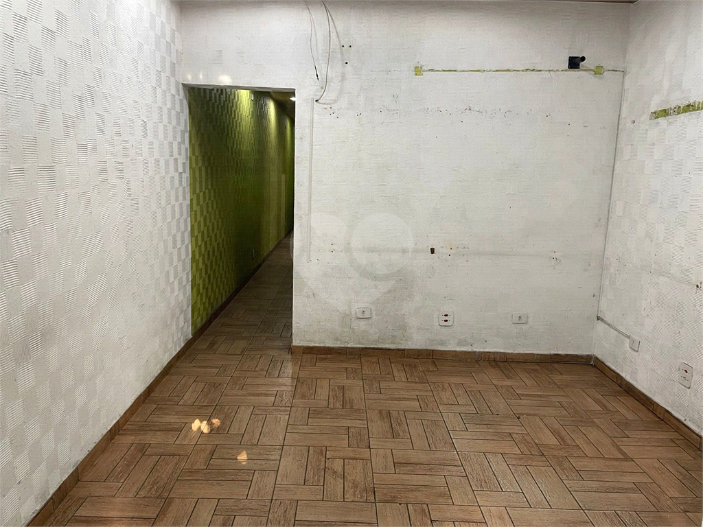 CASA TÉRREA em PINHEIROS