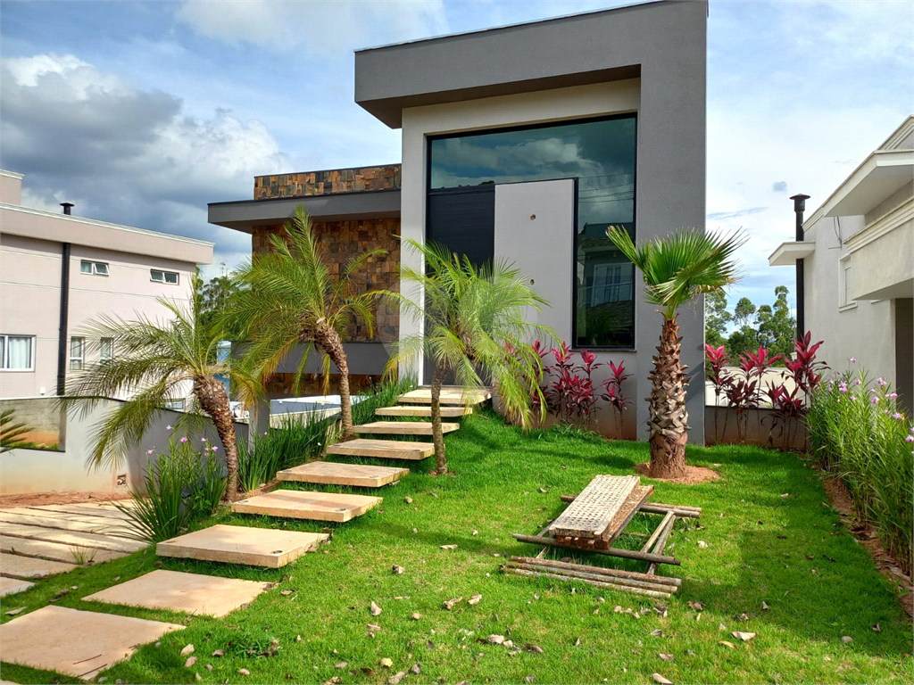 Casa à venda com 3 quartos, 220m² - Foto 5