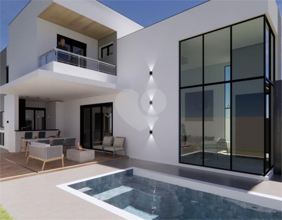 Casa à venda com 3 quartos, 245m² - Foto 1