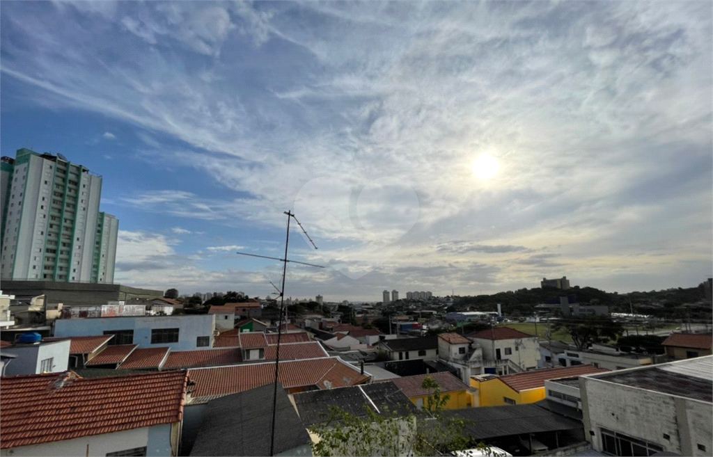 Casa à venda com 8 quartos, 268m² - Foto 17