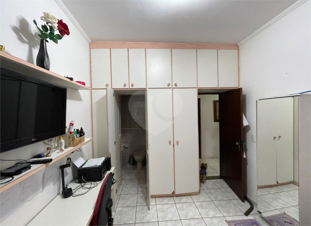 Casa à venda com 8 quartos, 268m² - Foto 10