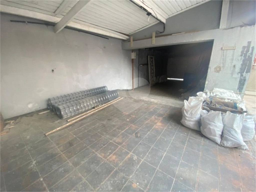 Casa para alugar com 4 quartos, 350m² - Foto 19