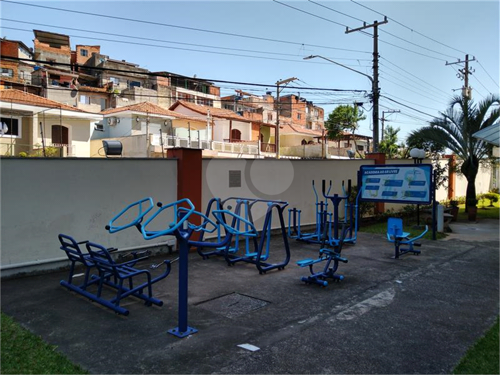 APARTAMENTO em CASA VERDE