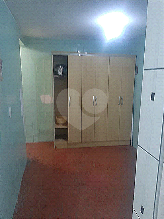 5 minutos para o Metrô