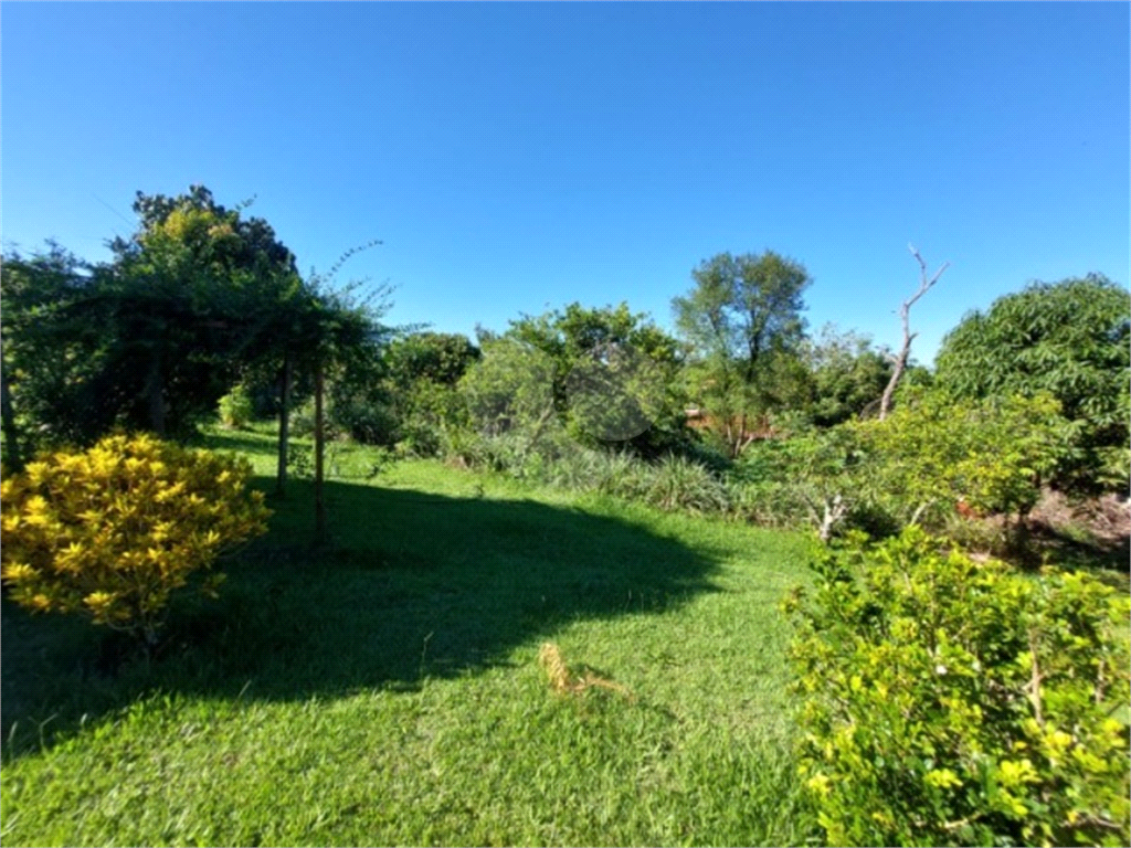 Chácara à venda com 3 quartos, 250m² - Foto 27
