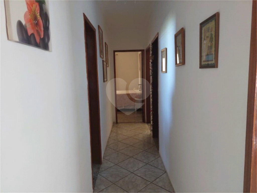 Chácara à venda com 3 quartos, 250m² - Foto 12