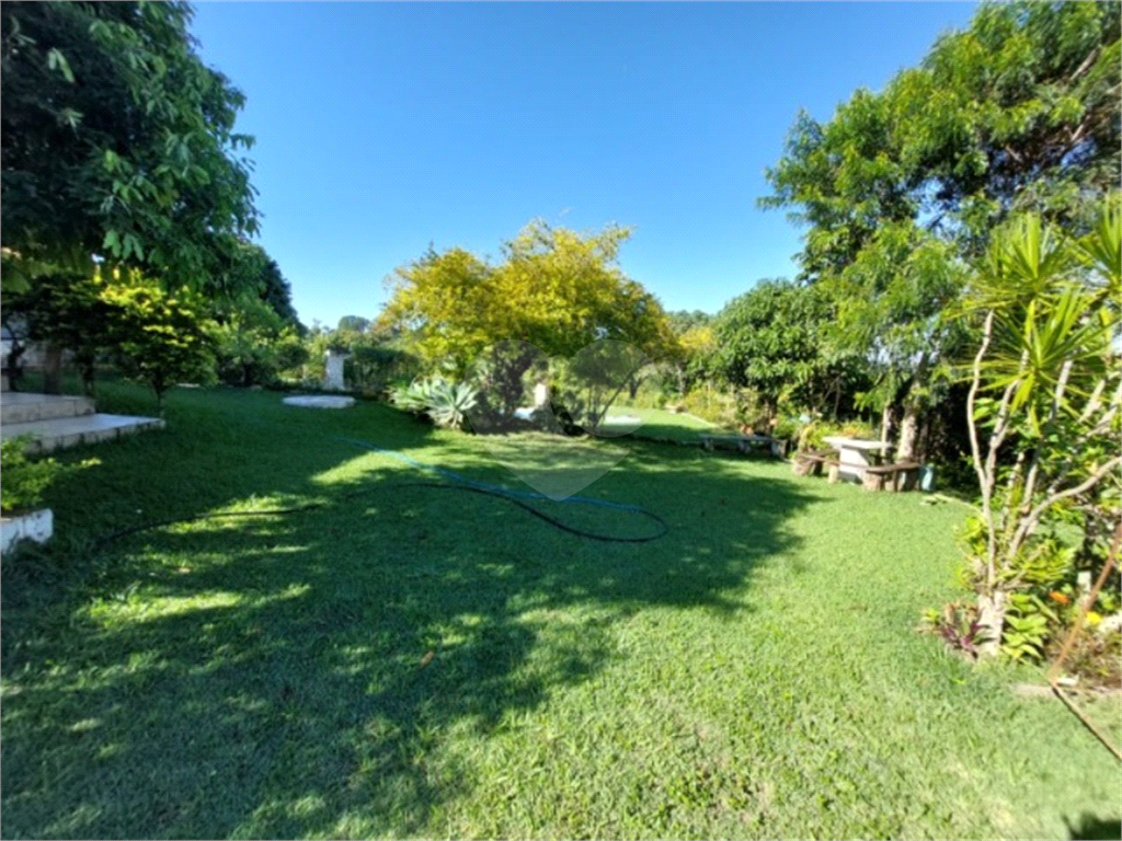 Chácara à venda com 3 quartos, 250m² - Foto 23
