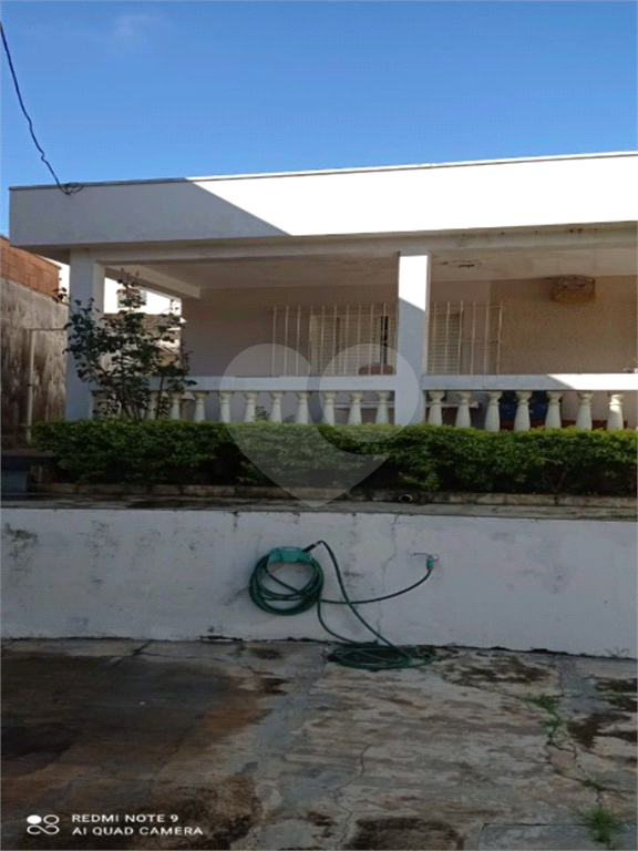 Casa à venda com 2 quartos, 200m² - Foto 3