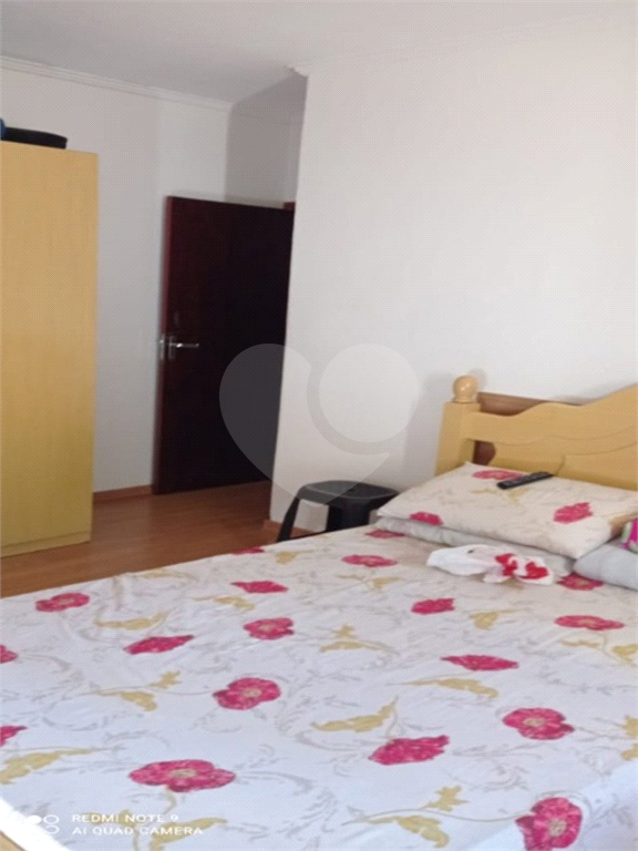 Casa à venda com 2 quartos, 200m² - Foto 17