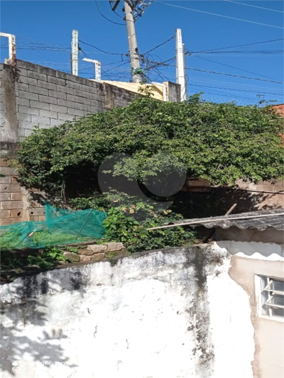Casa à venda com 2 quartos, 200m² - Foto 5