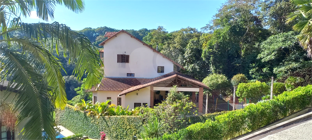 Casa de Condomínio à venda com 4 quartos, 428m² - Foto 4