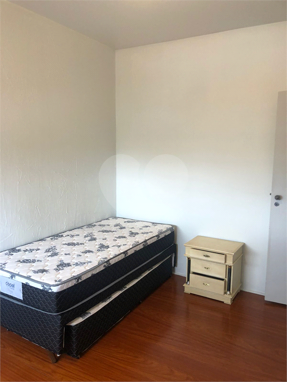 APARTAMENTO em CAMBUCI