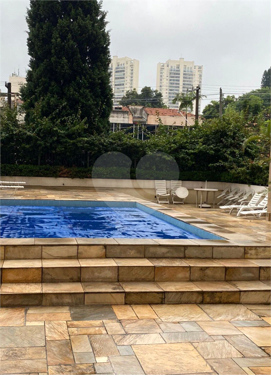 APARTAMENTO em CAMBUCI