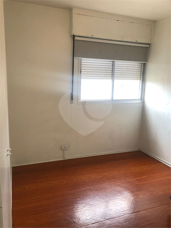 APARTAMENTO em CAMBUCI