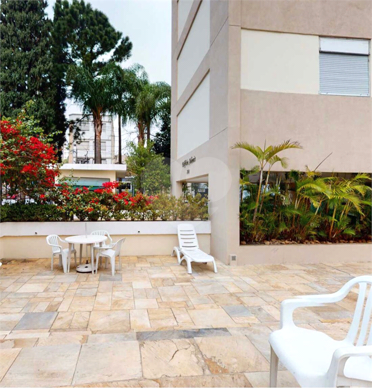 APARTAMENTO em CAMBUCI