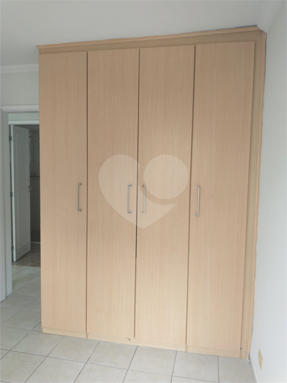 Vende-se lindíssimo Apartamento com 73 m² com ótima localização e oportunidade para investir  !