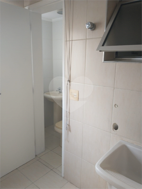 Vende-se lindíssimo Apartamento com 73 m² com ótima localização e oportunidade para investir  !