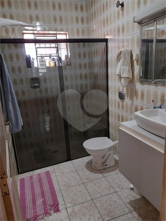 Sobrado à venda com 3 quartos, 200m² - Foto 18