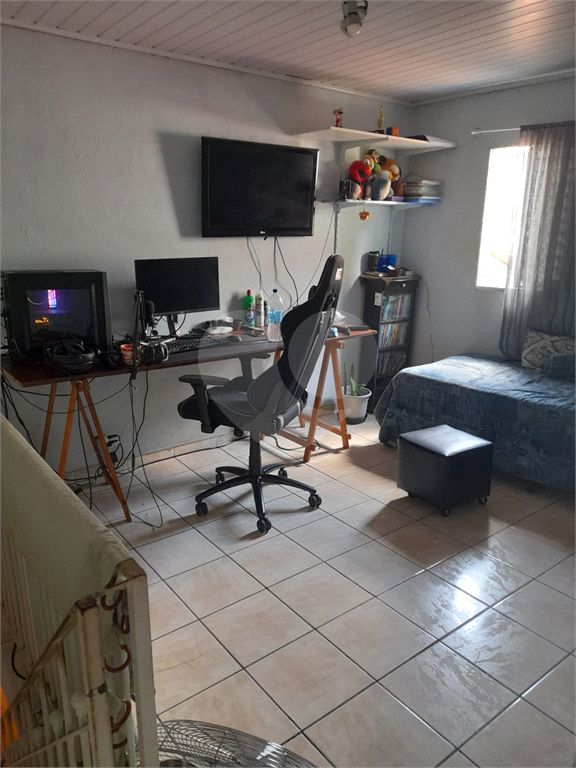 Sobrado à venda com 3 quartos, 200m² - Foto 19