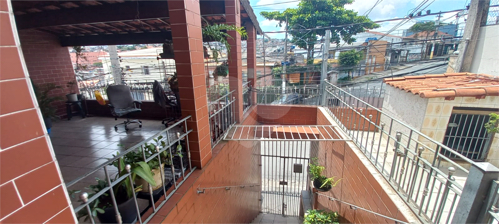 Sobrado à venda com 3 quartos, 200m² - Foto 5