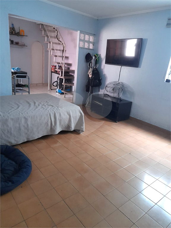 Sobrado à venda com 3 quartos, 200m² - Foto 13