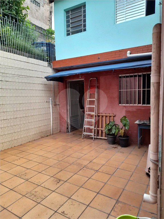 Sobrado à venda com 3 quartos, 200m² - Foto 23