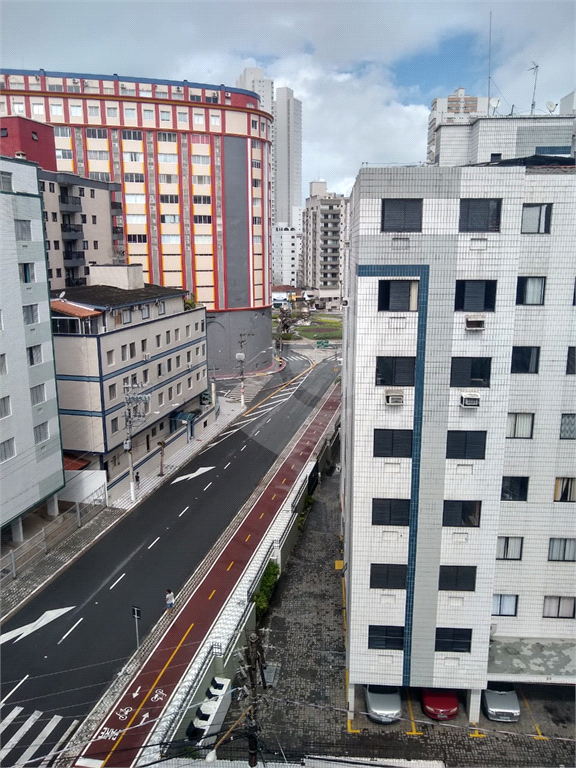Apartamento à venda na Praia Grande - Guilhermina - 95m², 2 quartos e 1 vaga