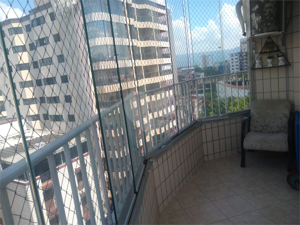 Apartamento à venda na Praia Grande - Guilhermina - 95m², 2 quartos e 1 vaga