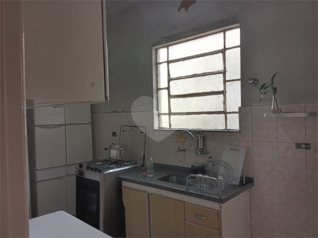 IMOVEL COM LOJA E APARTAMENTO NA ALFREDO PUJOL 