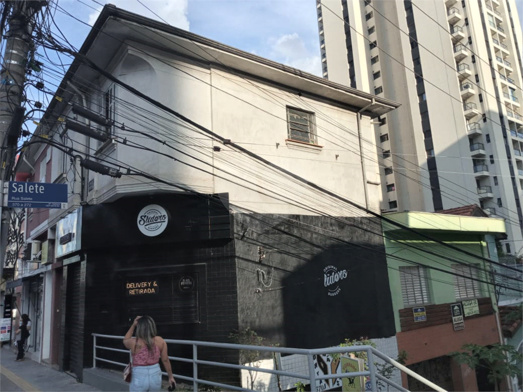 IMOVEL COM LOJA E APARTAMENTO NA ALFREDO PUJOL 