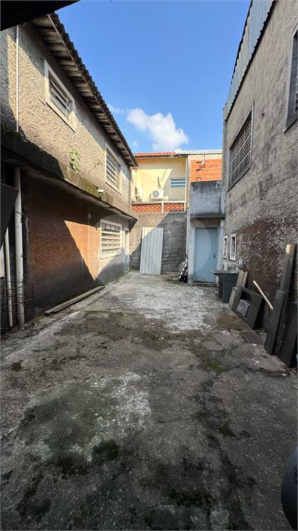 VENDE GALPÃO DE 800 M NA VILA AMÁLIA - PERTO DO MERCADO TRIMAIS