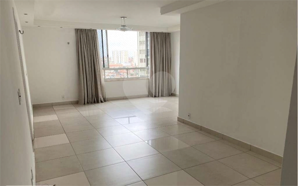 Apartamento 133m² à venda na Av. Paes de Barros 
