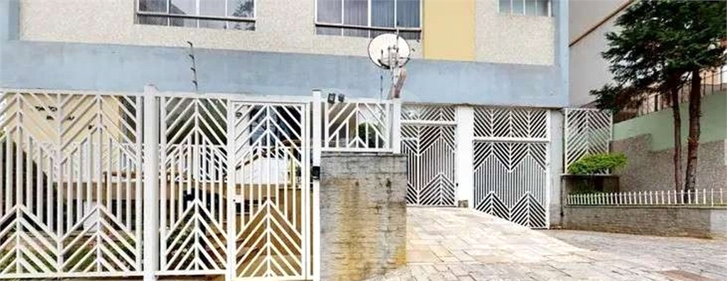 Apartamento 133m² à venda na Av. Paes de Barros 
