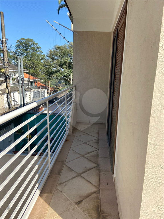 Sobrado 3 suites com 4 vagas e piscina
