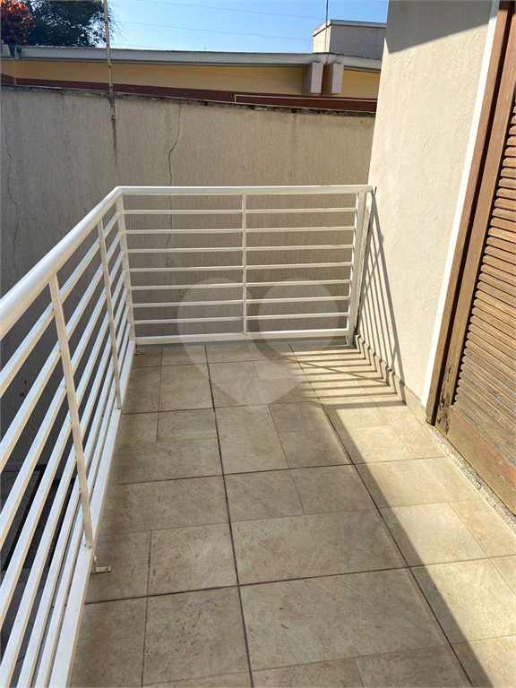 Sobrado 3 suites com 4 vagas e piscina
