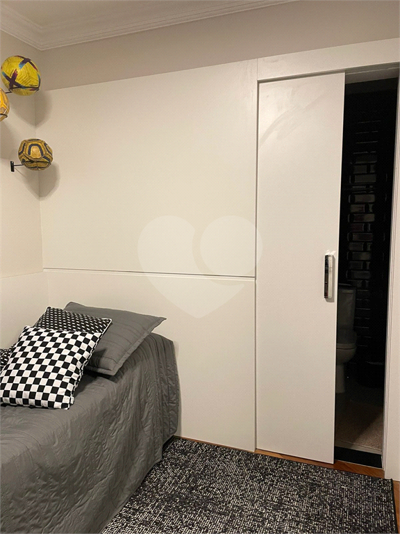 Apartamento com 217 m² com 3 suítes e 4 vagas em  Santana, São Paulo - SP