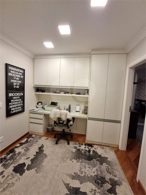 Apartamento com 217 m² com 3 suítes e 4 vagas em  Santana, São Paulo - SP